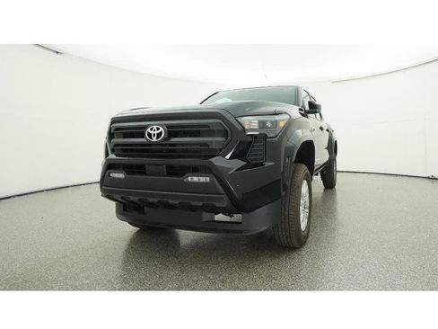 New 2025 Toyota Tacoma SR5 image 38