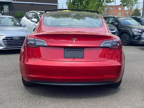 Used 2023 Tesla Model 3 Standard Range image 3