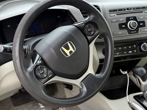Used 2012 Honda Civic LX image 9