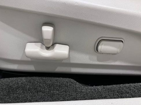 Used 2014 Subaru Outback 2.5i Limited w/ Moonroof Package image 21