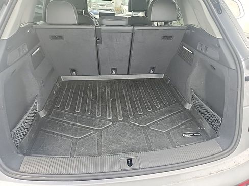 Used 2022 Audi Q5 2.0T Premium Plus w/ Premium Plus Package image 6