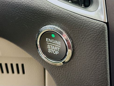 Used 2024 Ford Edge Titanium w/ Equipment Group 301A AWD/4WD image 19