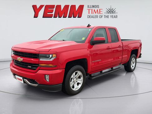 Used 2017 Chevrolet Silverado 1500 LT w/ All Star Edition AWD/4WD image 4
