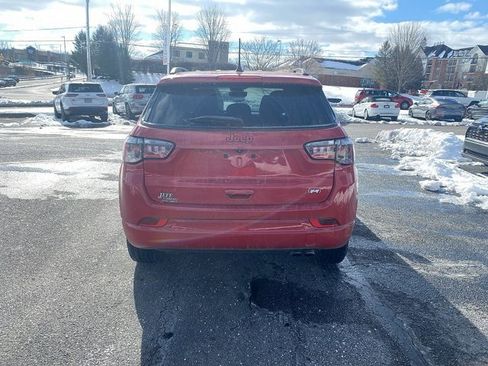 Used 2022 Jeep Compass Limited image 7