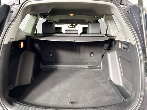 Used 2021 Honda CR-V Touring image 37