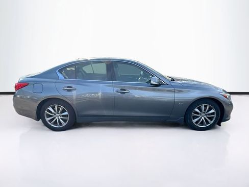 Used 2017 INFINITI Q50 3.0t Premium w/ Driver Assistance Package image 8