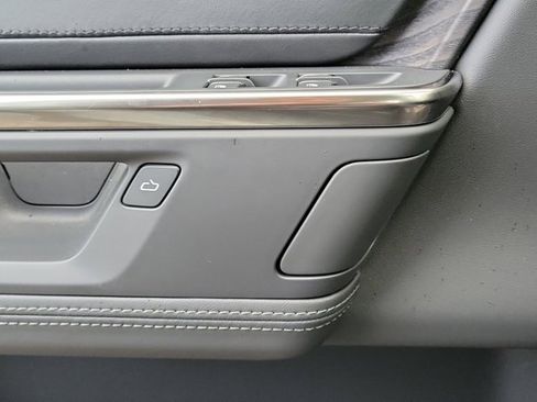 Used 2025 Rivian R1T Adventure image 29