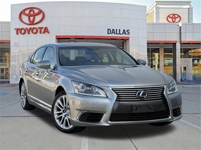 Used 2017 Lexus LS 460 w/ Comfort Package