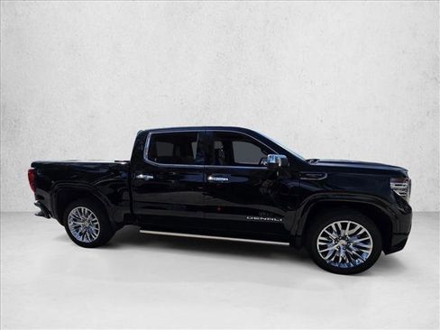 Used 2023 GMC Sierra 1500 Denali Ultimate image 4