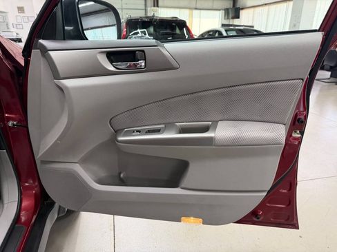 Used 2010 Subaru Forester 2.5X Premium w/ Popular Equipment Group 1A AWD/4WD image 16