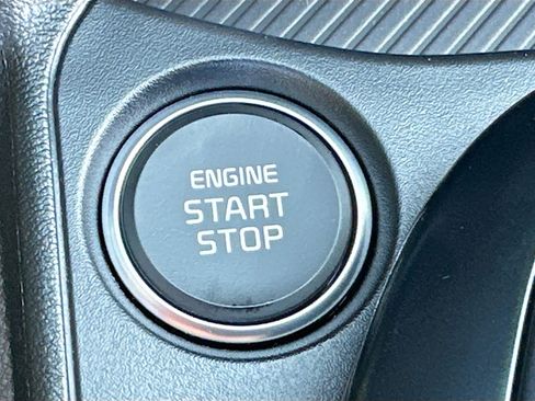 New 2025 Kia K4 LXS image 8