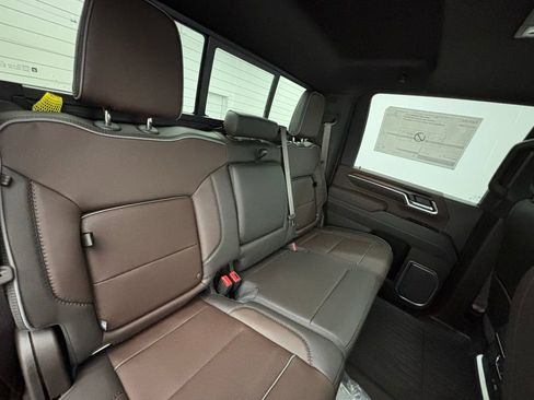 New 2026 GMC Sierra 2500 Denali w/ Denali Reserve Package image 45