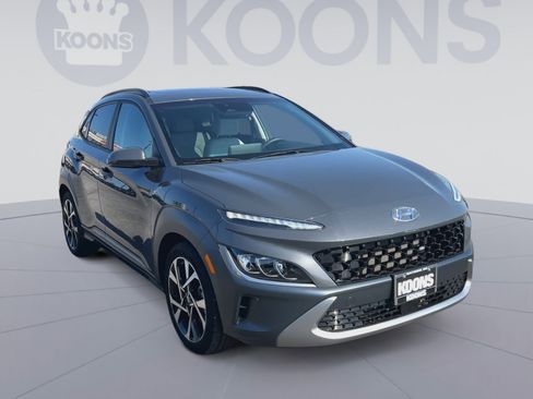 Used 2023 Hyundai Kona Limited AWD/4WD image 4