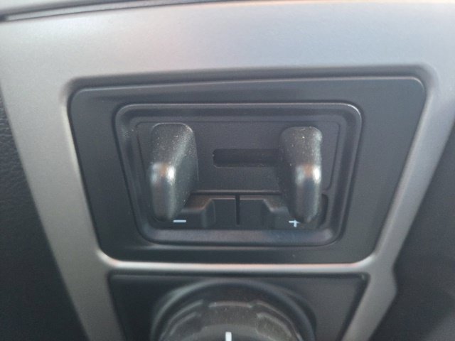 Certified 2022 Ford F350 Lariat AWD/4WD image 34
