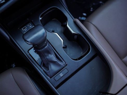 Used 2023 Lexus ES 350 image 29