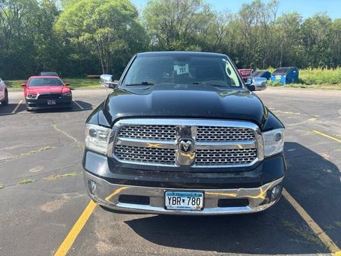 Used 2013 RAM 1500 Laramie w/ Convenience Group AWD/4WD image 2