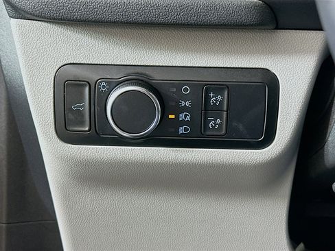 Used 2024 Ford Escape Active image 17