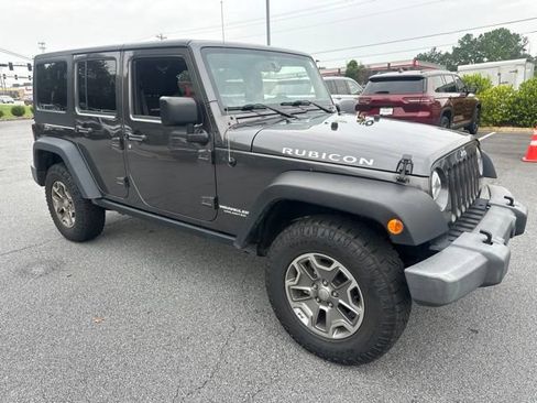 Used 2016 Jeep Wrangler Unlimited Rubicon w/ Connectivity Group AWD/4WD image 1