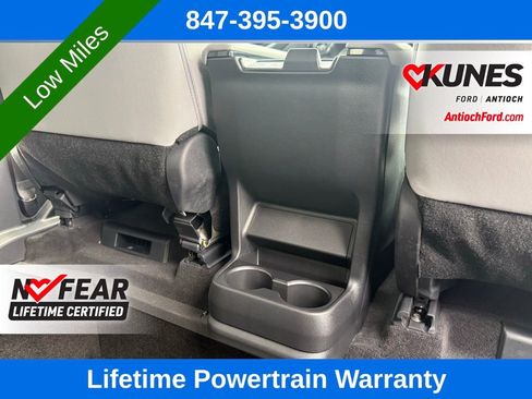 Used 2025 Toyota Sienna LE image 18