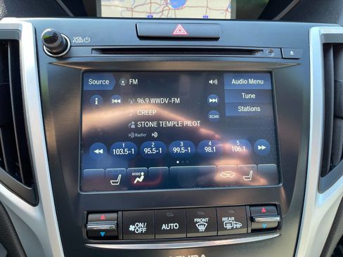 Used 2018 Acura TLX V6 w/Advance 4dr Sedan Package image 26