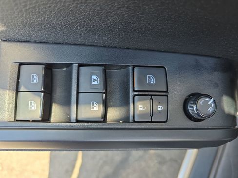 Used 2023 Toyota Tacoma SR w/ SR Convenience Package image 30