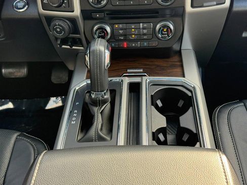 Used 2018 Ford F150 Lariat w/ Equipment Group 502A Luxury image 14