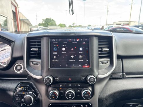 Used 2022 RAM 1500 Big Horn AWD/4WD image 24