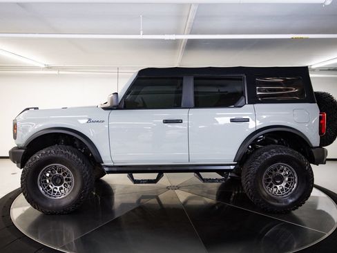 Used 2021 Ford Bronco Big Bend AWD/4WD image 3