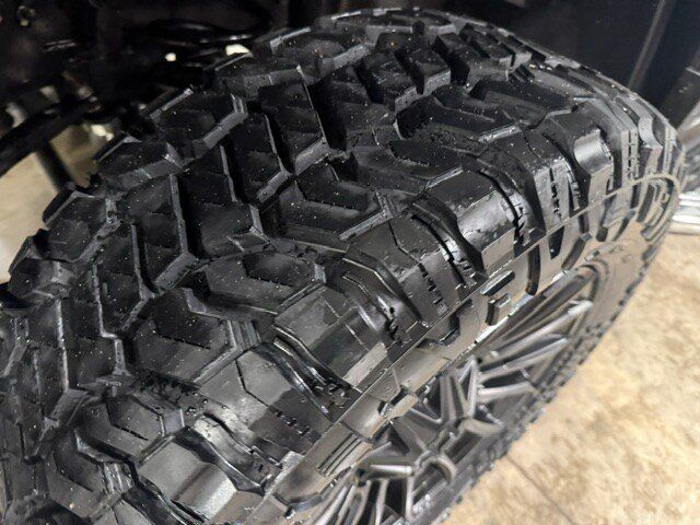 Used 2025 RAM 2500 Big Horn AWD/4WD image 38