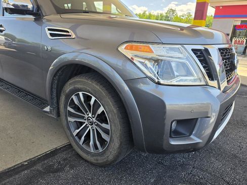Used 2018 Nissan Armada SL w/ Moonroof Package AWD/4WD image 10