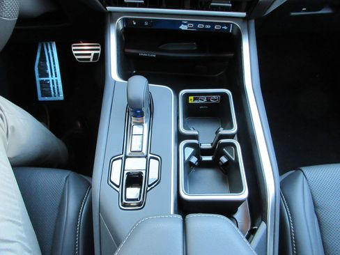 New 2026 Lexus TX 500h AWD image 49
