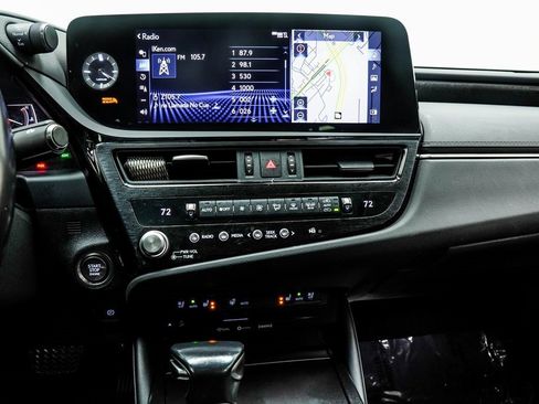 Used 2022 Lexus ES 350 w/ Premium Package image 23