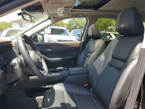 Certified 2023 Nissan Rogue SL image 10