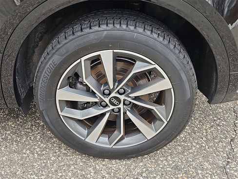 Certified 2023 Audi Q5 2.0T Premium Plus w/ Premium Plus Package image 8