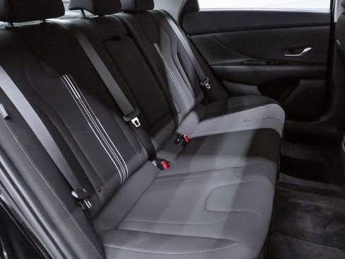 Certified 2024 Hyundai Elantra SEL w/ Convenience Package FWD image 12