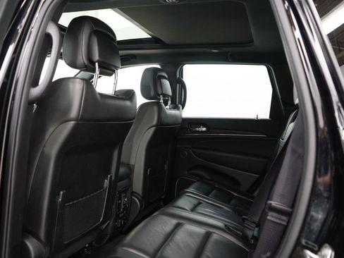 Used 2019 Jeep Grand Cherokee High Altitude AWD/4WD image 18