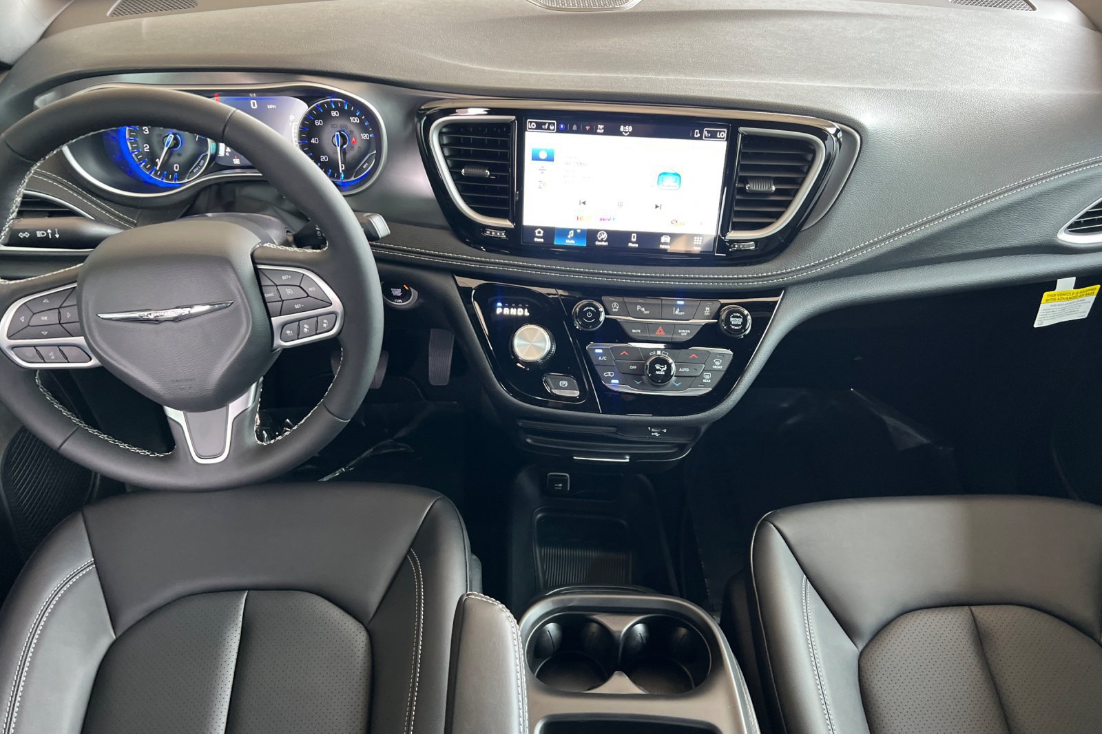 New 2026 Chrysler Pacifica Select AWD/4WD image 12