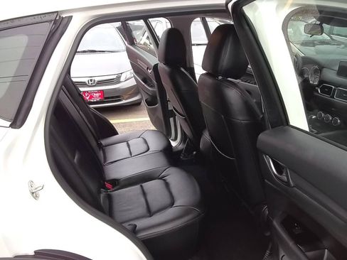 Used 2017 MAZDA CX-5 Sport FWD image 11