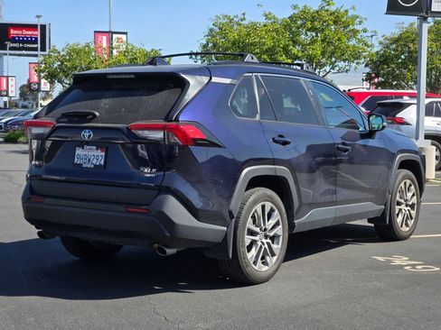 Certified 2023 Toyota RAV4 XLE Premium AWD/4WD image 3