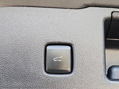 Used 2023 Ford Escape Active AWD/4WD image 16