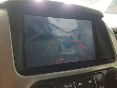 Used 2015 GMC Yukon SLE AWD/4WD image 8