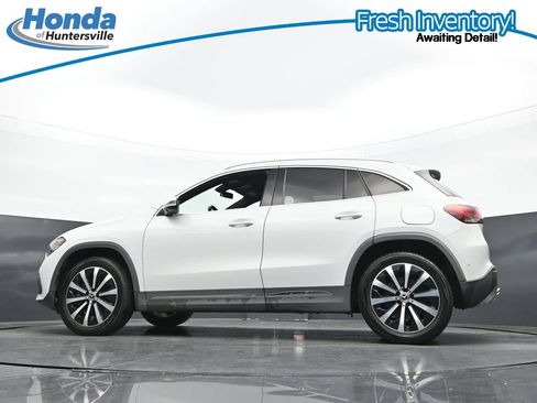 Used 2021 Mercedes-Benz GLA 250 4MATIC image 28