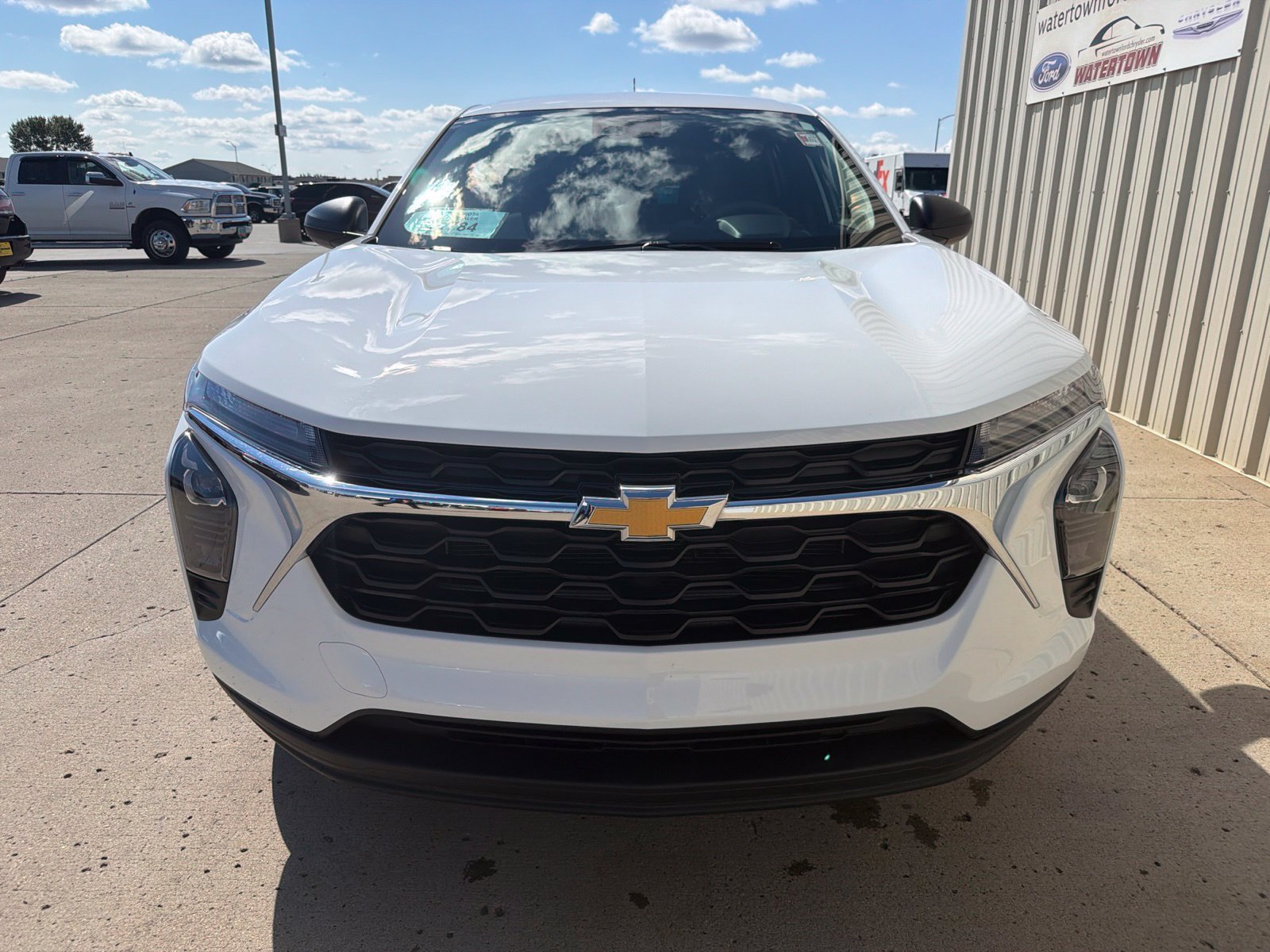 Used 2026 Chevrolet Trax LS FWD image 3