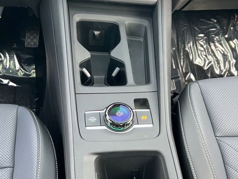 New 2026 Volkswagen Tiguan SE AWD/4WD image 19