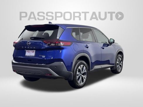 Used 2022 Nissan Rogue SV image 10