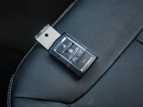 Used 2022 Jeep Grand Cherokee Limited 4xe image 52