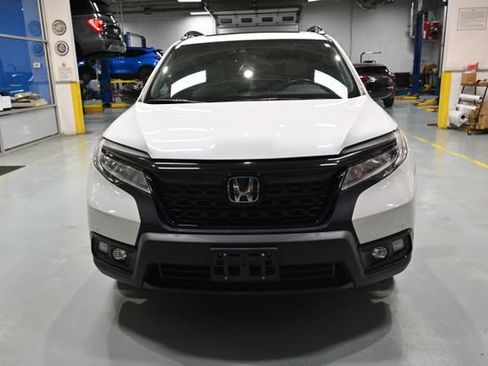 Used 2021 Honda Passport Elite image 2
