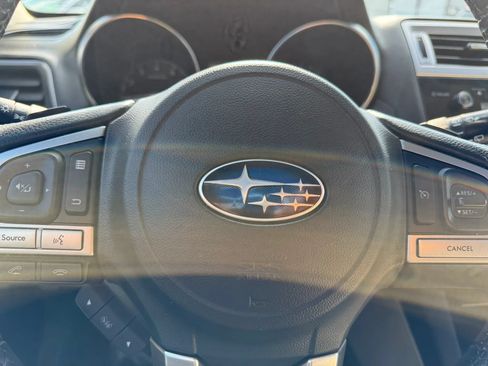 Used 2017 Subaru Outback 2.5i Limited AWD/4WD image 27