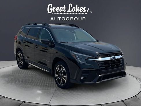 Used 2024 Subaru Ascent Limited w/ Technology Package AWD/4WD image 7