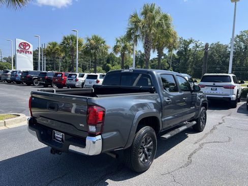 Used 2023 Toyota Tacoma SR5 RWD image 10